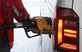 Benzine, motorine, mazota indirim veya zam var mı, bekleniyor mu? 26 Aralık Akaryakıt Fiyatları!