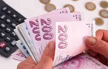 Emeklide gelir adaletsizliği derinleşiyor: Memur ve işçi aylıkları arasındaki fark rekor kırdı