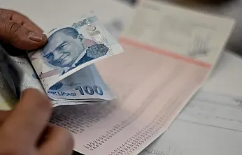 Memur ve emekli ne kadar zam alacak? Özgür Erdursun'dan 2026 maaş ve promosyon hesabı