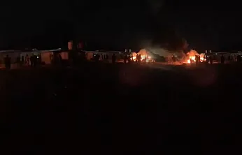 Orta Doğu alev topu: Irak karanlığa gömüldü, patlama sesleri yükseliyor