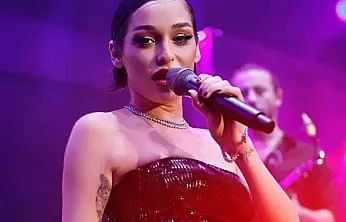 Şarkıcı Alya Kim, Uyuşturucu Kullandı mı Yoksa Sattı mı? Son Dakika Alya Suçu Ne, Neden Gözaltına Alındı?