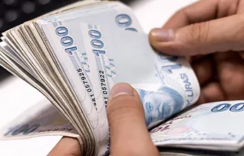 Türkiye Yoksulluğu Değil, Bir Gecede Açılan Yargı Dosyalarını Tartışıyor!