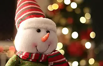 Yılbaşı gecesi sevgiliye ne yazılır, ne denir? Yılbaşı gecesi sevgiliye gönderilecek romantik mesajlar