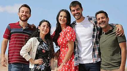 Şok ayrılık! Gönül Dağı'nın sevilen yüzü, 5 yıl sonra diziye veda ediyor!