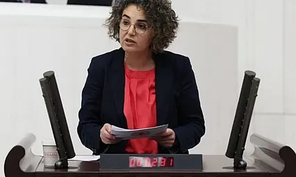 Çiçek Otlu'nun hastalığı nedir, neden ameliyat oldu? Çiçek Otlu kimdir, hangi partiden?