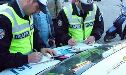 Trafikte Kural İhlaline Rekor Cezalar Geliyor: Yeni Trafik Yasası Neler Getiriyor?