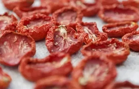 Güneşten Gelen Lezzet: Evde Hazırlayabileceğiniz Doğal Bir Vitamin Bombası