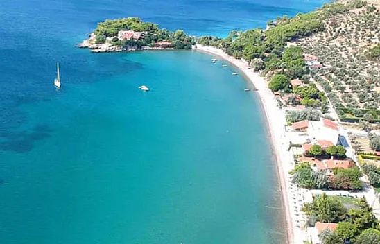 İzmir'in Sessiz Cenneti Kaleburnu Plajı İngiliz Turistlerin Yeni Gözdesi Oldu!