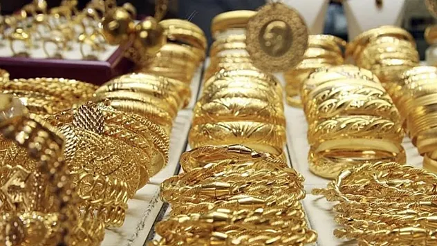 Altın piyasasında tarihi kıyamet: Gram altın 6 bin 251 TL ile tüm zamanların rekorunu paramparça etti!