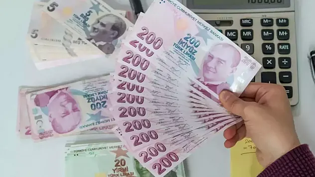 Asgari Ücret Maratonunda İkinci Toplantı Tamamlandı: İş Dünyasından 'Dengeli Zam' Çağrısı – Yeni Rakam 27 Bin TL'den 29 Bin TL'ye Mi Çıkacak??