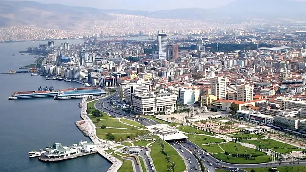 Foça'nın en kıymetli köyü doğası, huzuru ve zeytin ağaçlarıyla emeklilerin gözdesi!