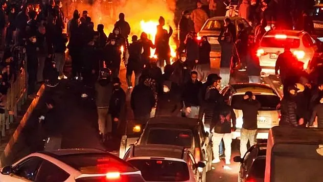 İran'da kanlı bilanço: Gösterilerde hayatını kaybedenlerin sayısı 3 bini aştı