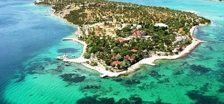 Ege'nin En Derin Sessizliği Bu Adada Saklı!