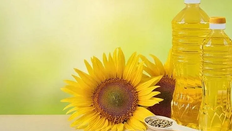 1 LT, 4 LT, 5 LT ayçiçeği yağ fiyatlarında dev indirim! O market fiyatları dibe çekti: Ayçiçek yağlarında 53 TL'lik indirim