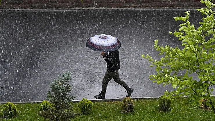1 Temmuz 2025 Hava Durumu: Kuvvetli Rüzgar ve Sağanak Uyarısı! Bölge Bölge Sıcaklık Tahminleri
