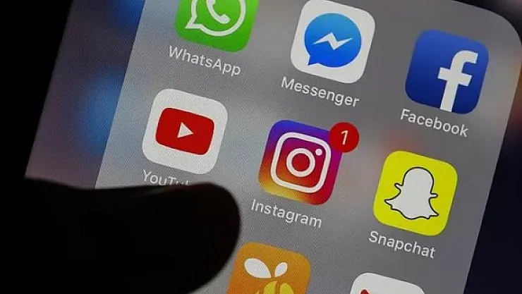 13 Kasım Twitter, Instagram, Youtube çöktü mü? Erişim problemi yaşanıyor! Sosyal medya ne zaman düzelecek?