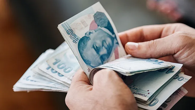 13 milyon emekliye ek ödeme paketi bugün onaylandı! Emeklilerin hesabına 8.000 TL yatmaya başladı: Hemen alabilirsiniz