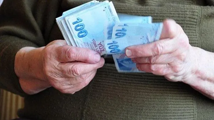 13 milyon emekliye tamamen geri ödemesiz anında 1.750 TL para veriliyor: Hesaplara yatmaya başladı! Kontrol edin