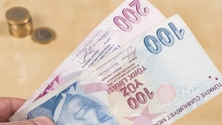 2000'den sonra emekli olanlara müjde: Maaşlara 1.300 TL zam! Emekliye intibak zammı gelişmesi
