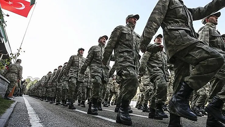 2019'da Askerlik Süresi 9 Ay Kısalacak Mı? Tek Tip Askerlikte Son Durum