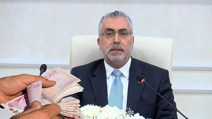 2024'te En Düşük Memur Maaşı 33 Bin Lira Olacak