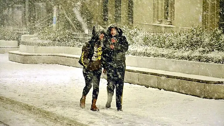 24 Mart Perşembe okulların tatil olduğu iller açıklandı! Hangi illerde yüz yüze eğitime ara verildi?