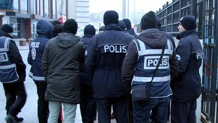 4 İlde FETÖ Operasyonu: Eski Polislere Gözaltı
