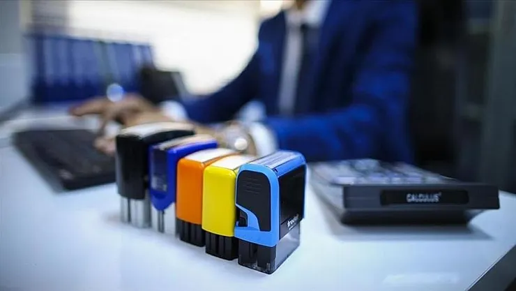 '40 Yaş Üstü İş Arayanlara Müjde: Belediyeler ve SYDV'den Binlerce Kişiye İstihdam Kapısı!'