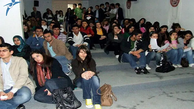 509 Bin İşsiz Üniversite Mezununun Bölüm Dağılımını Bulduk