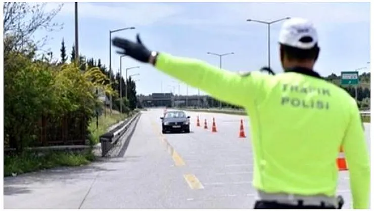 7 şehre seyahat kısıtlaması kaldırıldı ancak valilerden uyarı geldi! "Şehre almayacağız!"
