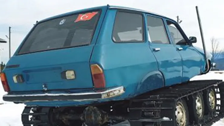 77 Model Toros'u Paletli Kar Aracına Dönüştürdüler!