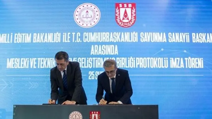 Açıklama Geldi 2023 Öğretmene Teknoloji Eğitimi Verilecek