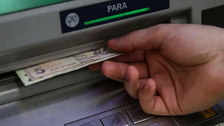 Acil nakit ihtiyaçlarınız için krediye gerek yok! SMS ile başvuru yapana 4 bin TL veriliyor! Sadece ATM'den alabilirsiniz