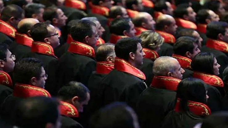 Adalet Bakanlığı 1200 Hakim ve Savcı alım ilanı yayımlandı! Başvuru tarihleri netleşti