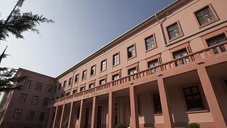 Adalet Bakanlığı CTE Gardiyan, İnfaz Koruma Memuru, Mübaşir, Zabıt Katibi Alımı Başvuru Şartları Belli Oldu Mu?