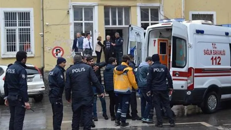 Adıyaman'da Adliyede Polislere Feci Saldırı