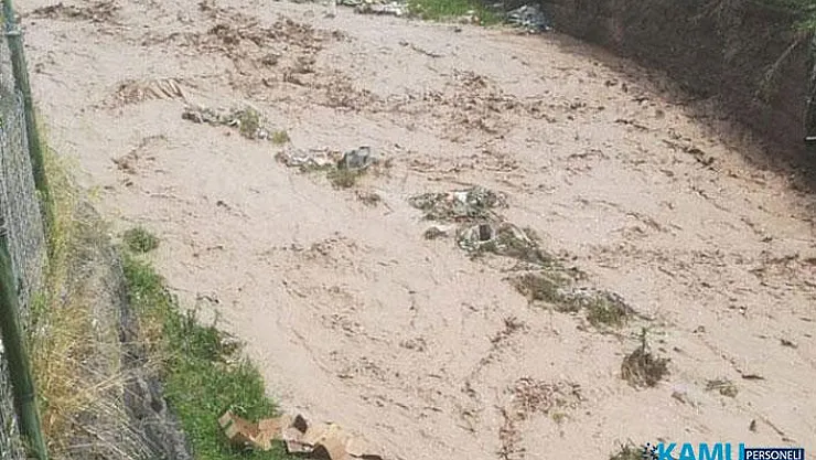 Ağrı Diyadin İlçesinde Sel: 2'si Çocuk, 4 Kişi Hayatını Kaybetti!