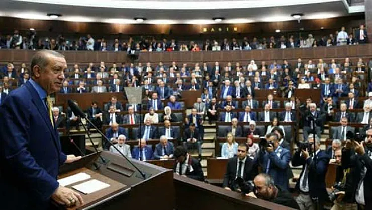 AK Parti Grubunun Yarısı Değişecek İddiası!