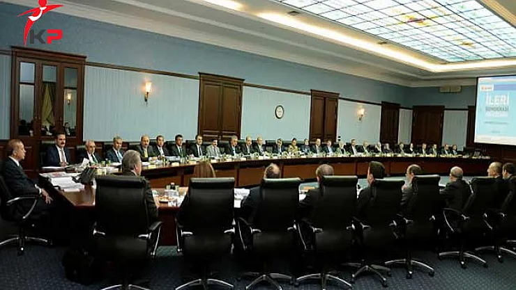 AK Parti MKYK Gündemi: Yeni KHK Çıkacak