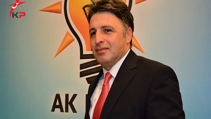 AK Parti Yunusemre İlçe Başkanı istifa Etti