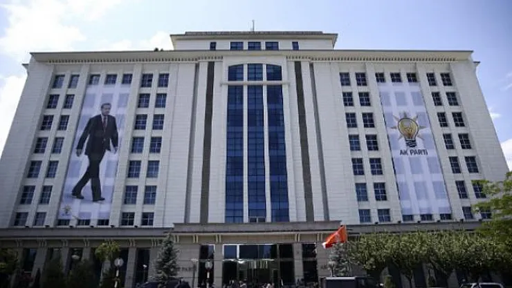 AK Parti'li 800 Belediye Başkanı Adaylık Başvurusu Yapmayacak