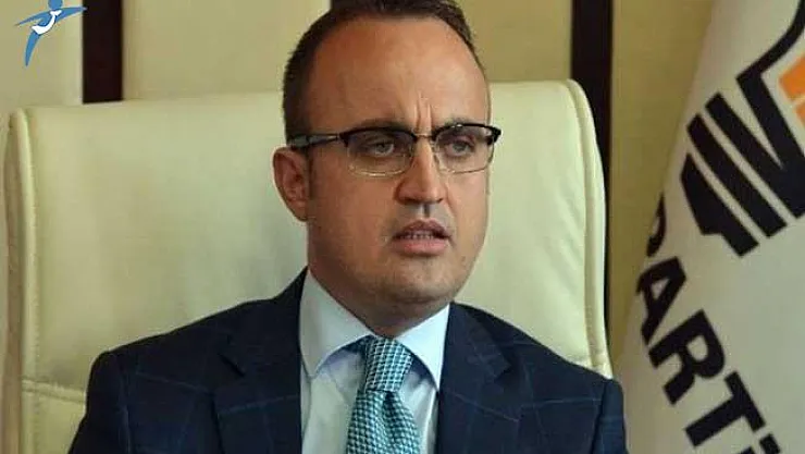 AK Partili Bülent Turan: Dolar Üç Beş Kuruş Yükseldi Diye Türkiye Batmaz