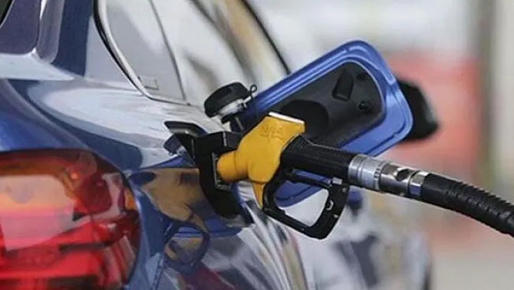 Akaryakıta zam üstüne zam! Son 24 saatte benzine ikinci zam haberi geldi!
