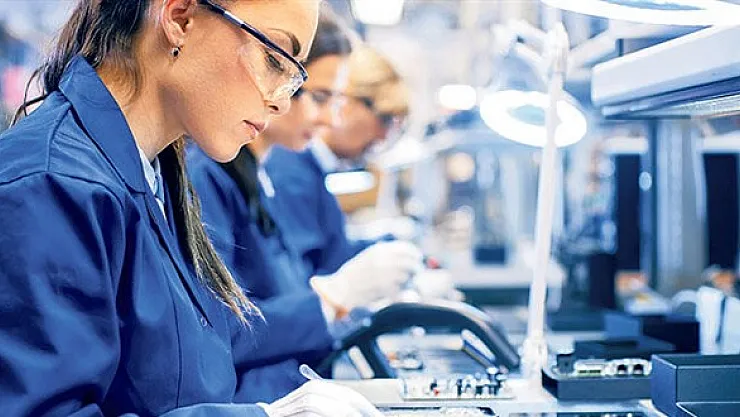 Akıllı telefon fabrikalarına 6 bin işçi alımı yapılacak!