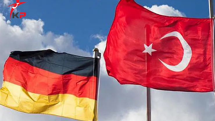Almanya 16 Nisan Sonrasında Gurbetçileri Türkiye'ye Gönderecek !