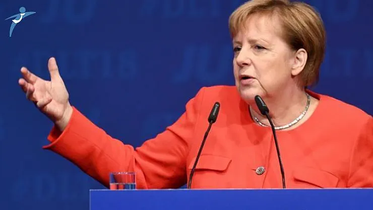 Almanya Başbakanı Merkel Yeniden Aday Olmama Kararı Aldı !
