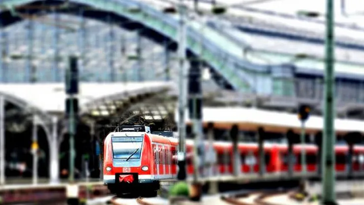 Almanya'da tren vagonunda şoke eden olay! Bomba bulundu!