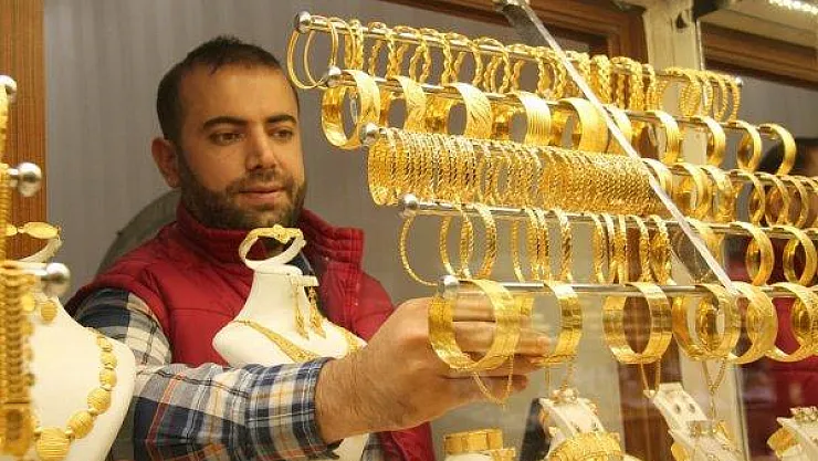 Altına yatırım yapmayı planlayanlar dikkat! 17 nisan gram, çeyrek altın fiyatları açıklandı