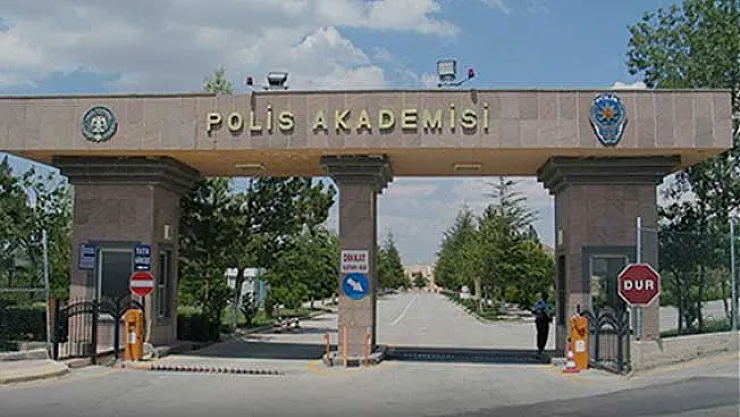Anadolu Üniversitesi Polis Akademisi Başkanlığı Polis Amirleri Eğitimi Merkezi Giriş Sınavlarını Düzenleyecek!