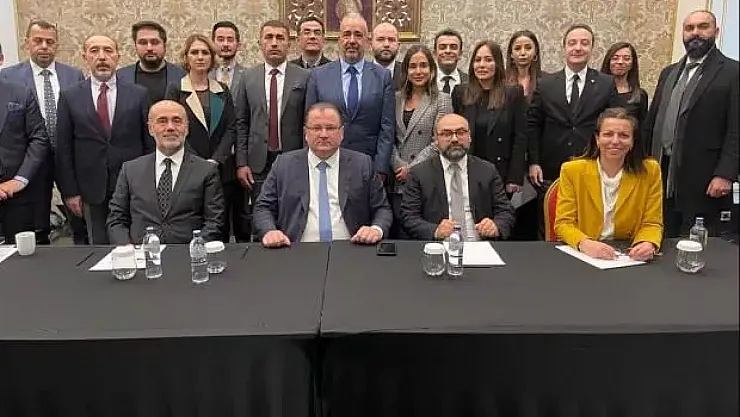 Ankara Barosunda Deprem! O İsim Görevinden İstifa Etti